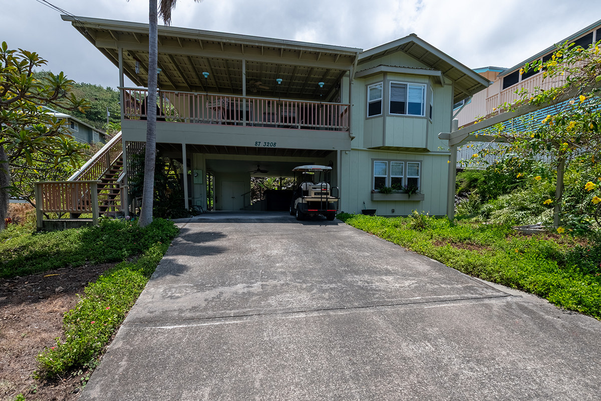 Two-story 2004 home with ocean views in Kona Paradise, South Kona